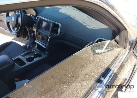 2019 Jeep Grand Cherokee Laredo E 4X4 z USA, uszkodzony, nr VIN 1C4RJFAG7KC834321